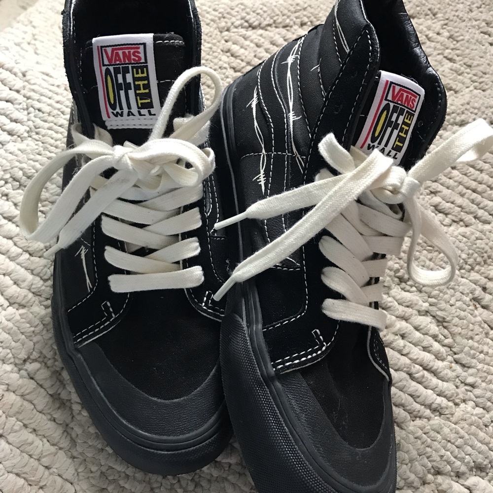 Barbed wire vans